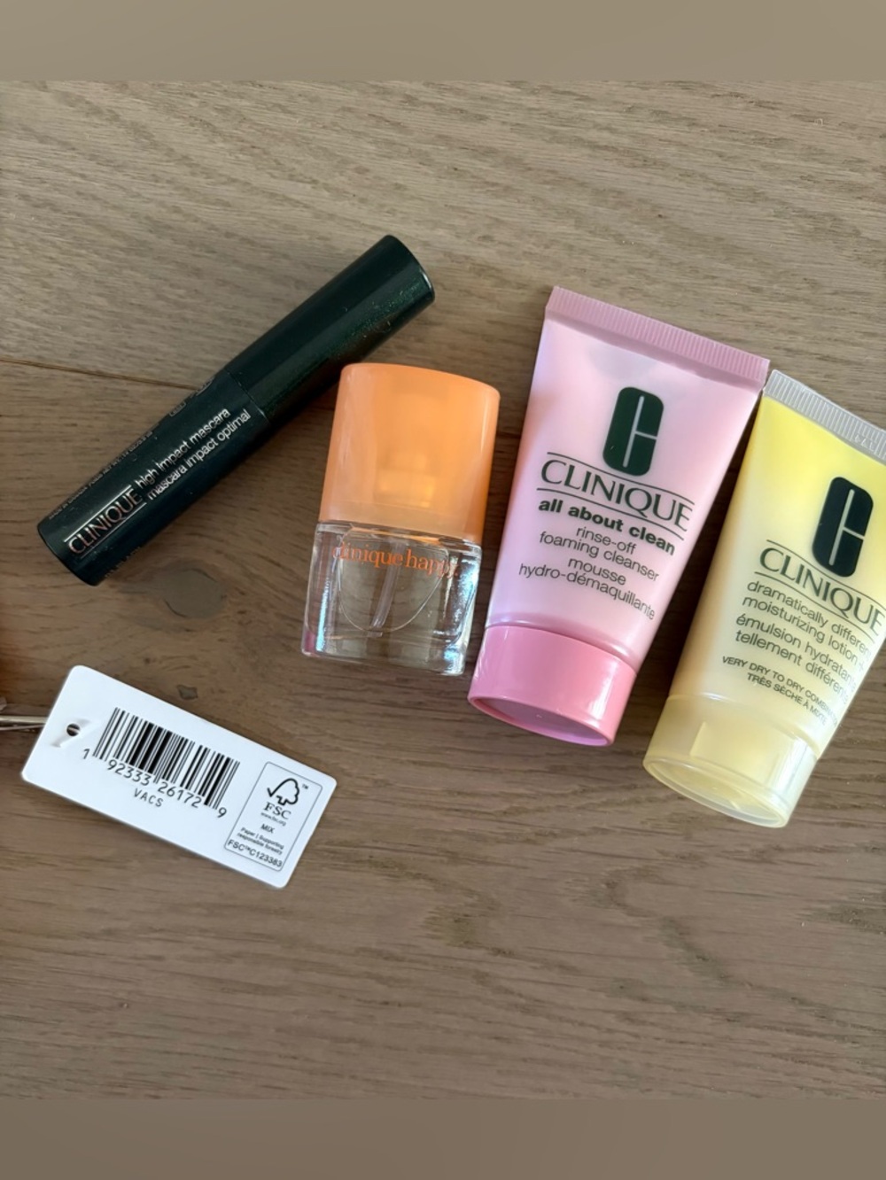 NWT CLINIQUE 5 piece Mini Skincare Set with Cosmetic Bag - Picture 3 of 5